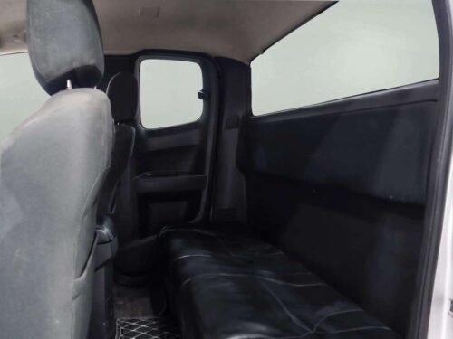 2019-isuzu-d-max-1-9-l-space-cab-1c0147-slide-thumbnail-8
