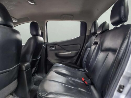 2017-mitsubishi-triton-2-4-gls-plus-double-cab-1c0155v-slide-thumbnail-8