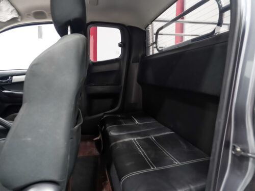 2019-isuzu-d-max-1-9-hi-lander-l-space-cab-1p3020-slide-thumbnail-6