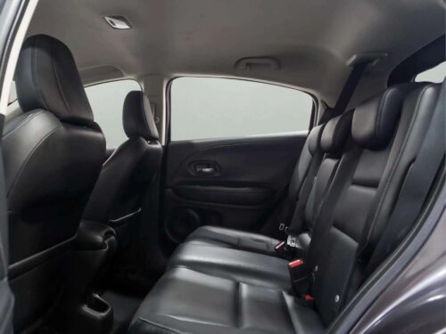 2020-honda-hr-v-1-8-e-1s1450-slide-thumbnail-8