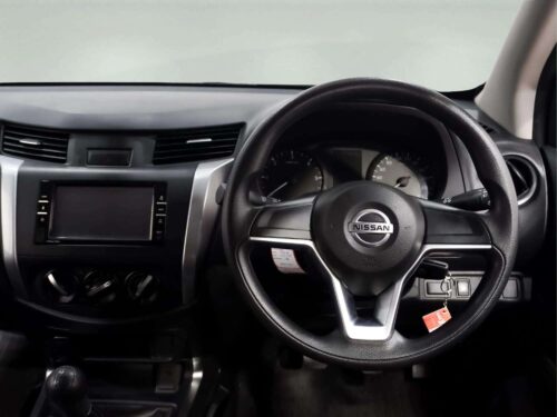 2023-nissan-navara-2-5-sl-king-cab-1p3043-slide-thumbnail-9