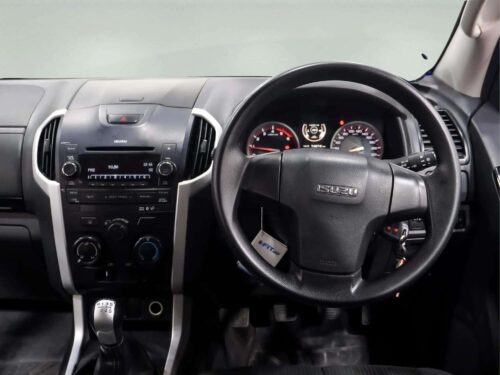 2019-isuzu-d-max-1-9-hi-lander-l-space-cab-1a0119-slide-thumbnail-8