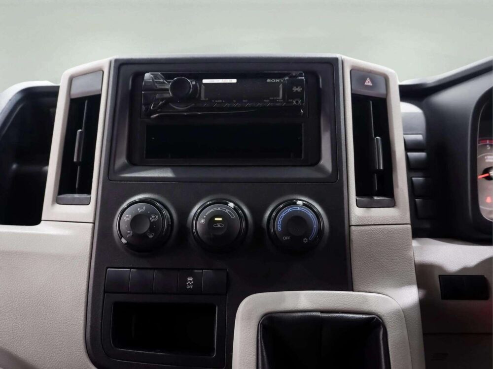 2019 TOYOTA HIACE 2.8 ECO  [1P3036] - 13