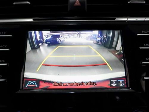 2021-toyota-camry-2-5-g-1c0152-slide-thumbnail-13