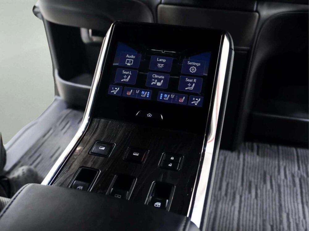 2021 LEXUS LM300H 2.5 EXECUTIVE 4WD  [1P3048V] - 14