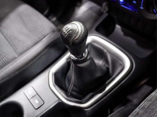 2022-toyota-hilux-revo-2-4-z-edition-mid-smart-cab-1p3026-slide-thumbnail-16