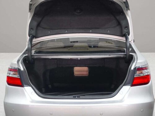 2017-toyota-camry-2-5-g-1a0114-slide-thumbnail-7
