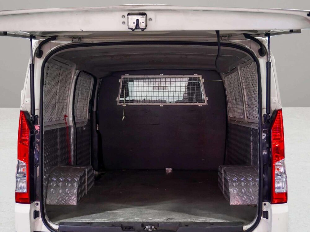 2019 TOYOTA HIACE 2.8 ECO  [1P3036] - 17