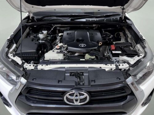 2022-toyota-hilux-revo-2-4-z-edition-entry-smart-cab-1p3019-slide-thumbnail-17