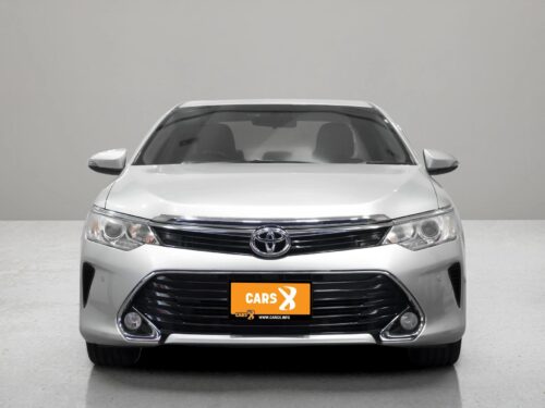 2016-toyota-camry-2-0-g-1p3054-slide-thumbnail-1