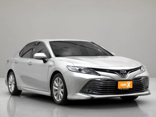 2021-toyota-camry-2-5-hybrid-1t0094-slide-thumbnail-2