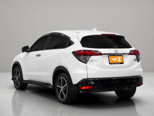 2018-honda-hr-v-1-8-rs-1a0126v-slide-thumbnail-2