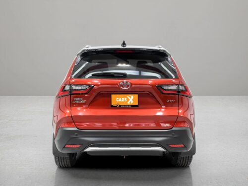 2023-toyota-yaris-cross-1-5-hev-premium-luxury-1p3060v-slide-thumbnail-4