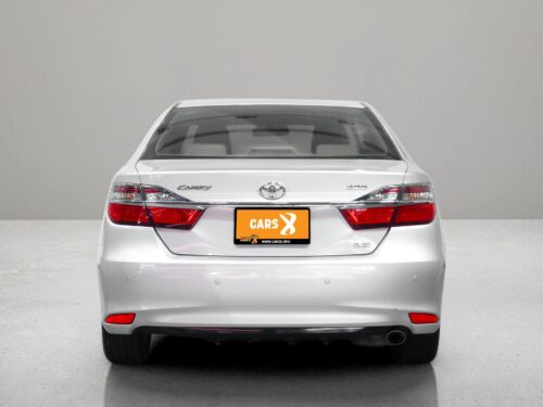 2016-toyota-camry-2-0-g-1p3054-slide-thumbnail-3