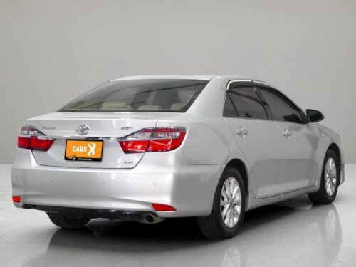 2016-toyota-camry-2-0-g-1p3054-slide-thumbnail-4