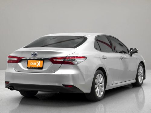 2021-toyota-camry-2-5-hybrid-1t0094-slide-thumbnail-5