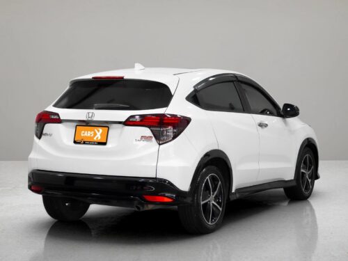 2018-honda-hr-v-1-8-rs-1a0126v-slide-thumbnail-4