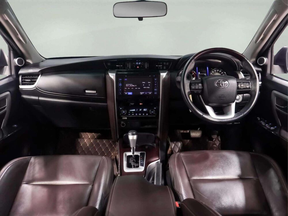 2020 TOYOTA FORTUNER 2.4 V  [1P3056] - 7
