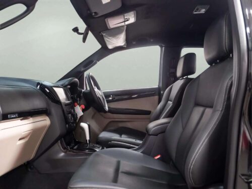 2019-isuzu-d-max-1-9-hi-lander-stealth-z-prestige-space-cab-1n0160v-slide-thumbnail-7