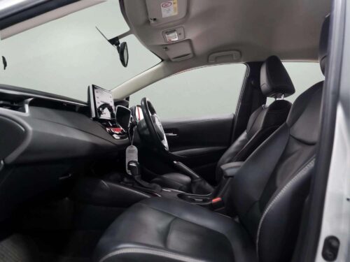2021-toyota-corolla-altis-1-6-g-1t0099-slide-thumbnail-7