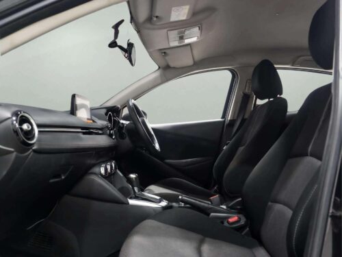 2018-mazda-2-1-3-high-connect-1a0125v-slide-thumbnail-7