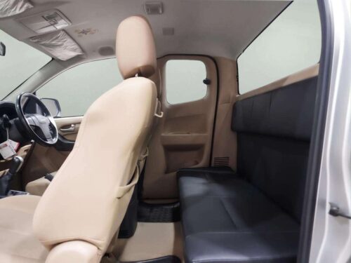 2016-isuzu-d-max-1-9-z-space-cab-1n0162-slide-thumbnail-7