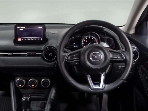2018-mazda-2-1-3-sports-high-connect-1a0124v-slide-thumbnail-9