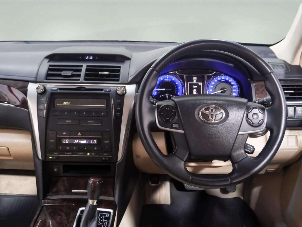 2016 TOYOTA CAMRY 2.0 G  [1P3054] - 9