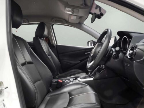 2023-mazda-2-1-3-s-sports-leather-1p3052-slide-thumbnail-9