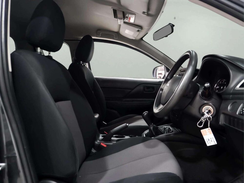 2022 MITSUBISHI TRITON 2.5 GLX MEGA CAB  [1T0093V] - 11