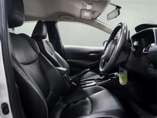 2021-toyota-corolla-altis-1-6-g-1t0099-slide-thumbnail-9
