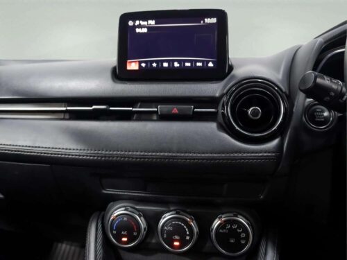 2018-mazda-2-1-3-high-connect-1a0125v-slide-thumbnail-12