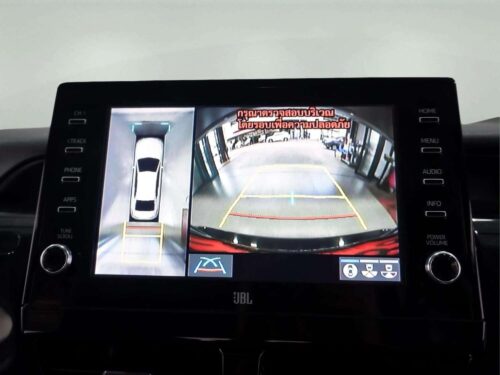 2023-toyota-camry-2-5-hev-premium-luxury-1p3061-slide-thumbnail-13