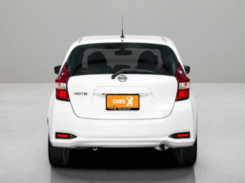 2021-nissan-note-1-2-v-1n0166-slide-thumbnail-4