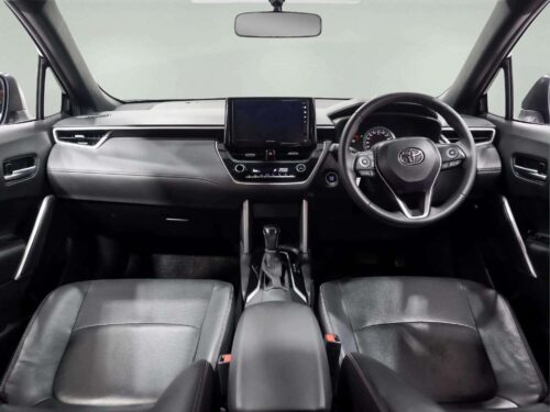 2022-toyota-corolla-cross-1-8-sport-1p3067v-slide-thumbnail-6