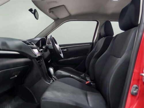2016-suzuki-swift-1-2-glx-1a0135v-slide-thumbnail-7