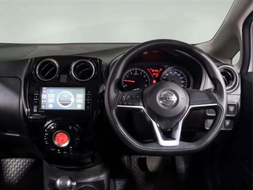 2021-nissan-note-1-2-v-1n0166-slide-thumbnail-9