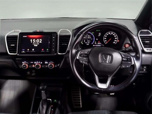2022-honda-city-1-5-e-hev-rs-9n0036-slide-thumbnail-11