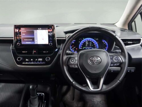 2021-toyota-corolla-altis-1-8-hybrid-premium-safety-1d0147-slide-thumbnail-9
