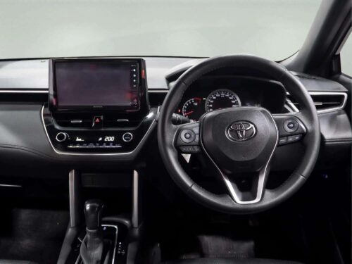 2022-toyota-corolla-cross-1-8-sport-1p3067v-slide-thumbnail-9