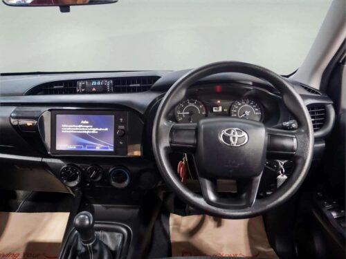2022-toyota-hilux-revo-2-4-z-edition-entry-double-cab-1p3077-slide-thumbnail-9