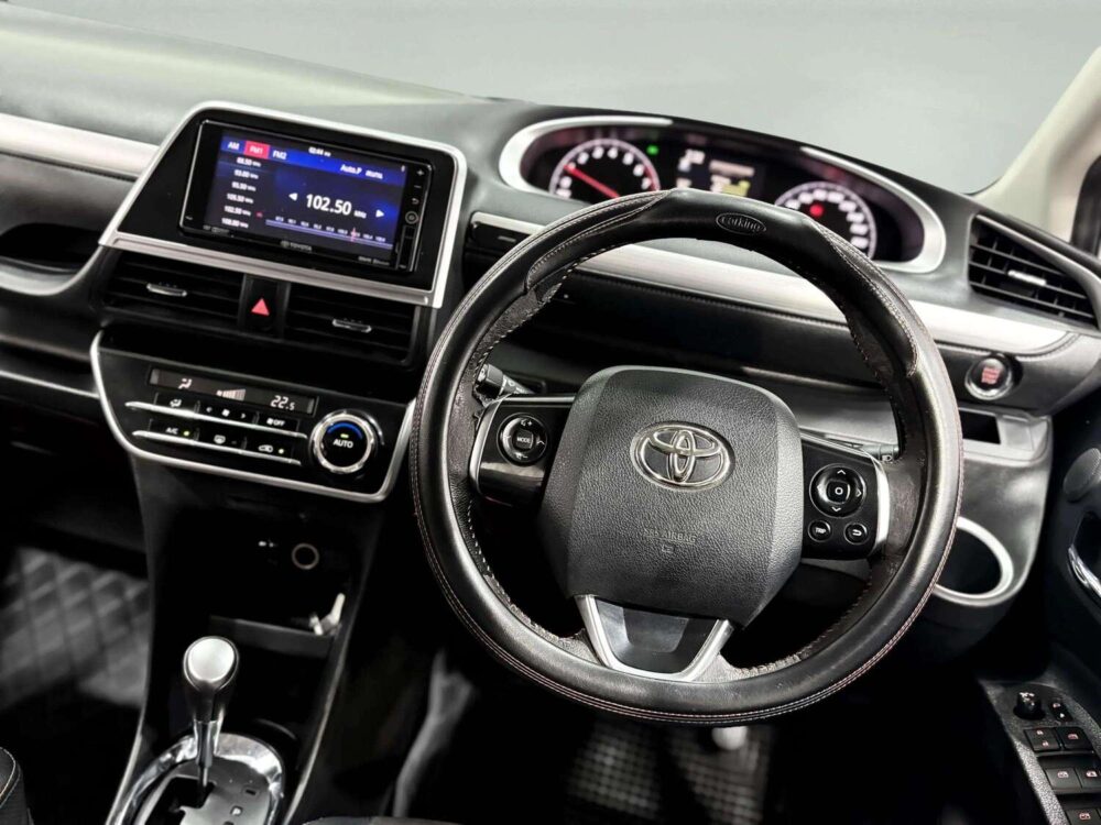 2018 TOYOTA SIENTA 1.5 V  [1P3069] - 10