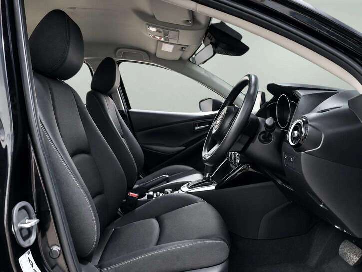 2024 MAZDA 2 1.3 C  [1A0129] - 11