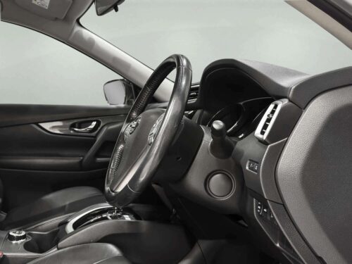 2016-nissan-x-trail-2-0-v-hybrid-4wd-1p3066-slide-thumbnail-10