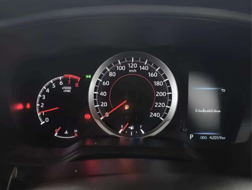 2022-toyota-corolla-cross-1-8-sport-1p3067v-slide-thumbnail-11