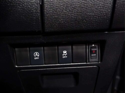 2021-isuzu-d-max-1-9-s-cab-4-1t0102-slide-thumbnail-13